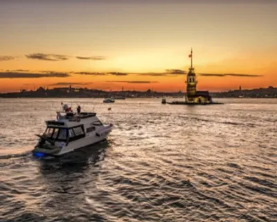 Bosphorus Sightseeing Cruise Entry Ticket with Audio Guide — photo 12