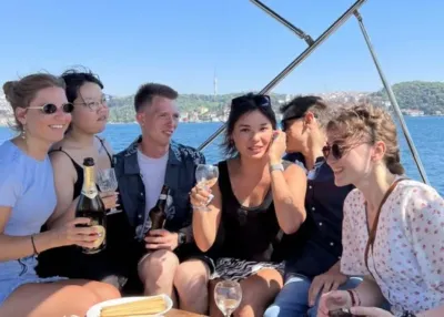 Private Bosphorus Yacht Cruise Tour — photo 4