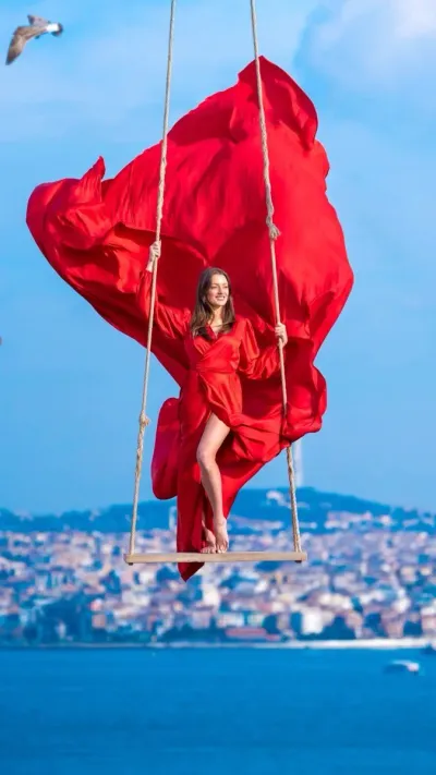 Rooftop Galata: Flying Dress Photoshoot Experience — photo 1
