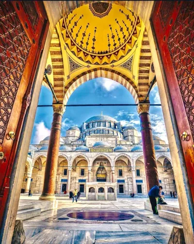 Suleymaniye Mosque Walking Tour with Audio Guide — photo 2