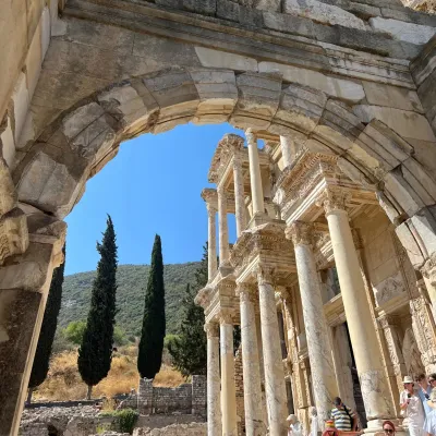 Ephesus & Virgin Mary House Guided Day Trip — photo 2