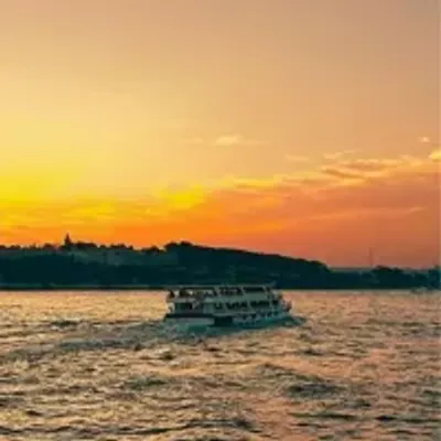 Golden Horn & Bosphorus Sunset Cruise with Audio Guide — photo 8