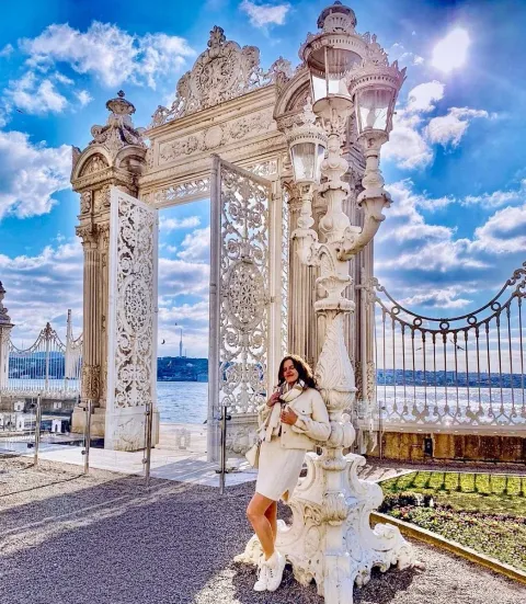 Dolmabahce Palace Museum with Audio Guide