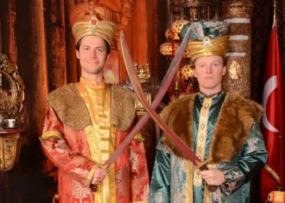 Ottoman Style Photo Shoot Experience — photo 1