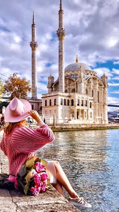 Ortakoy Mosque Walking Tour with Audio Guide