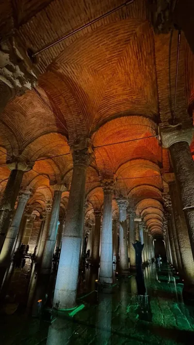 Basilica Cistern Guided Tour — photo 5