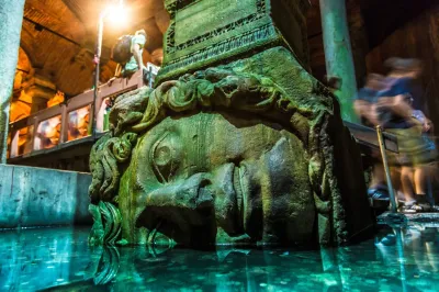 Basilica Cistern Guided Tour — photo 8