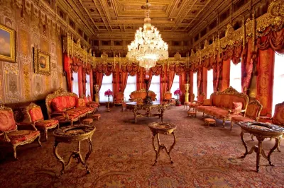Dolmabahce Palace Museum with Audio Guide — photo 11