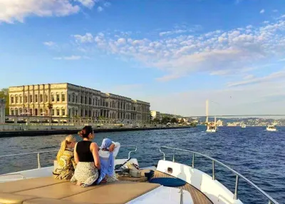 Private Bosphorus Yacht Cruise Tour — photo 8