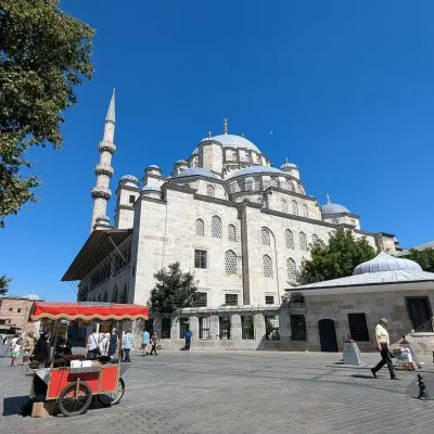 New Mosque Walking Tour with Audio Guide — photo 9